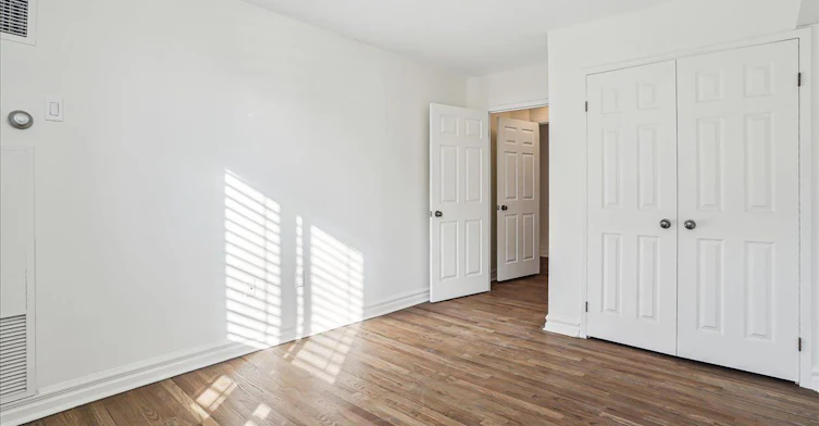 215-221 Robinson Street, Oakville, ON, L6J 7N9 - 22