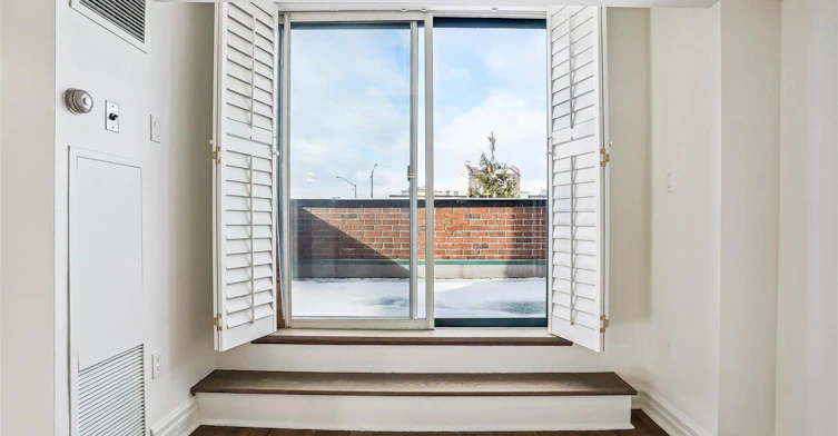 215-221 Robinson Street, Oakville, ON, L6J 7N9 - 27