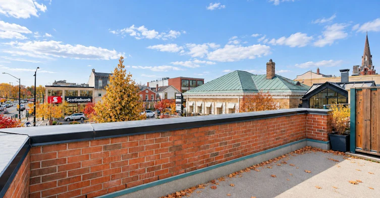 215-221 Robinson Street, Oakville, ON, L6J 7N9 - 31