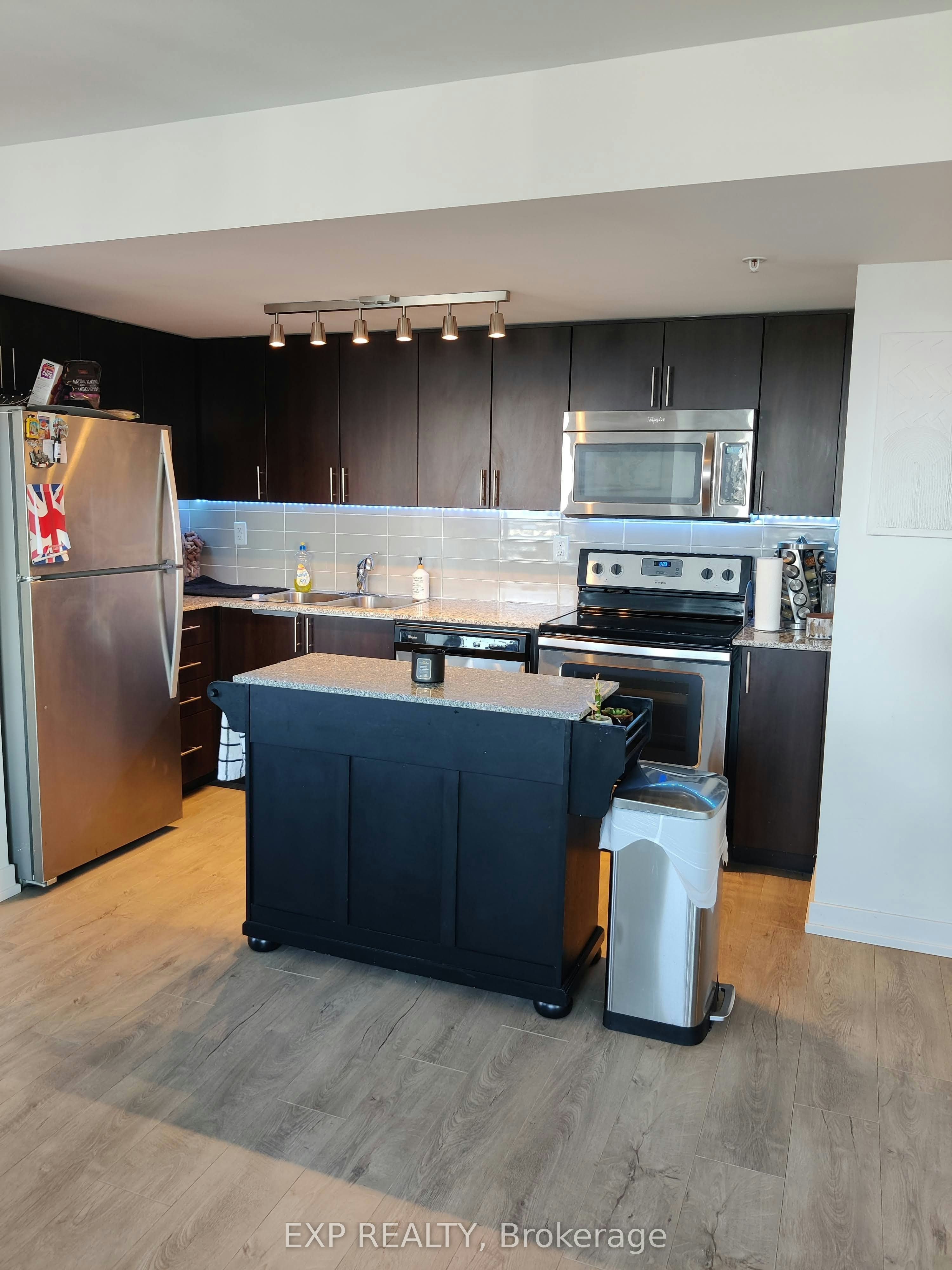 1806-1410 Dupont Street, Toronto, ON, M6H 0B6 - 6