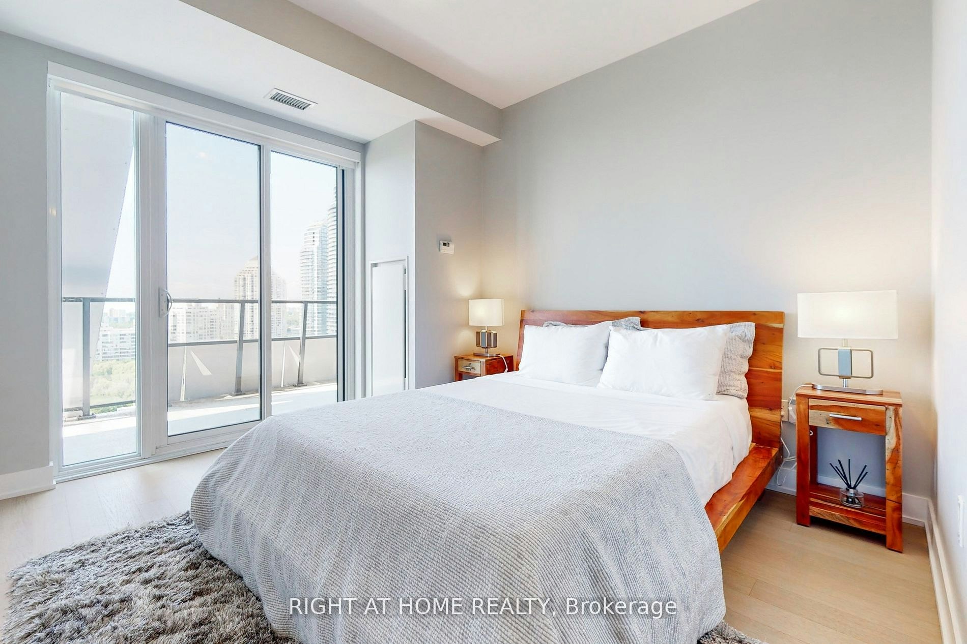 1318-30 Shore Breeze Drive, Toronto, ON, M8V 0J1 - 12