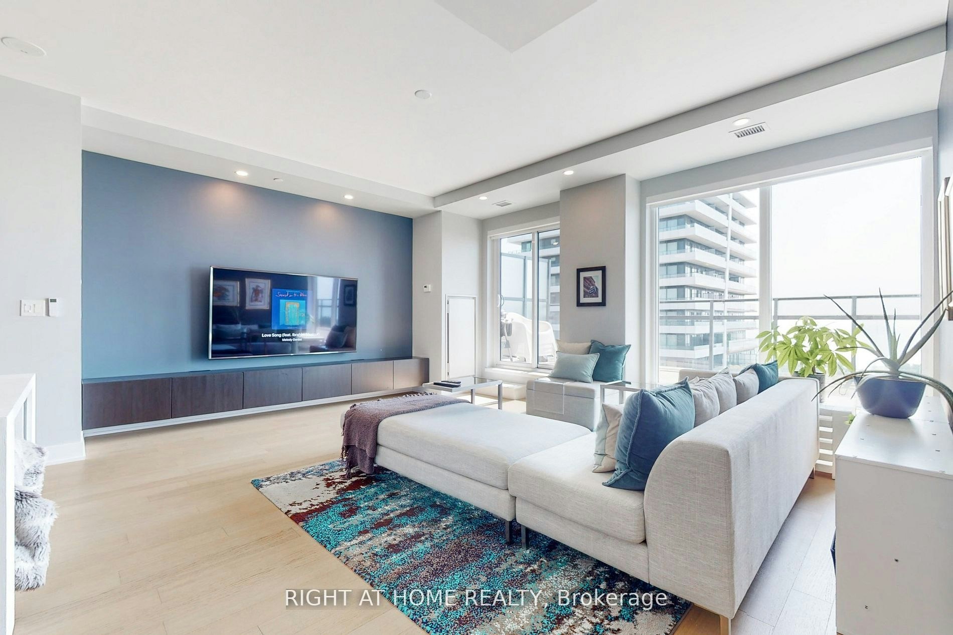1318-30 Shore Breeze Drive, Toronto, ON, M8V 0J1 - 8
