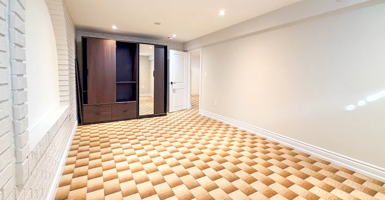 Lower-1077 Glencairn Avenue, Toronto, ON, M6B 2B1 - 11