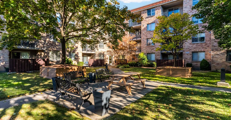 108-3499 Upper Middle Road, Burlington, ON, L6M 4M7 - 43