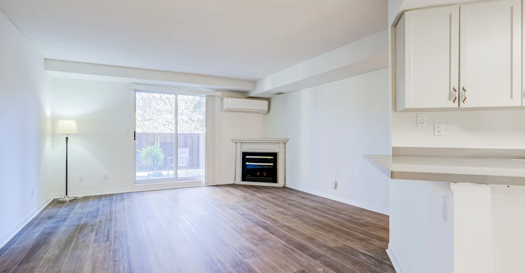 108-3499 Upper Middle Road, Burlington, ON, L6M 4M7 - 5