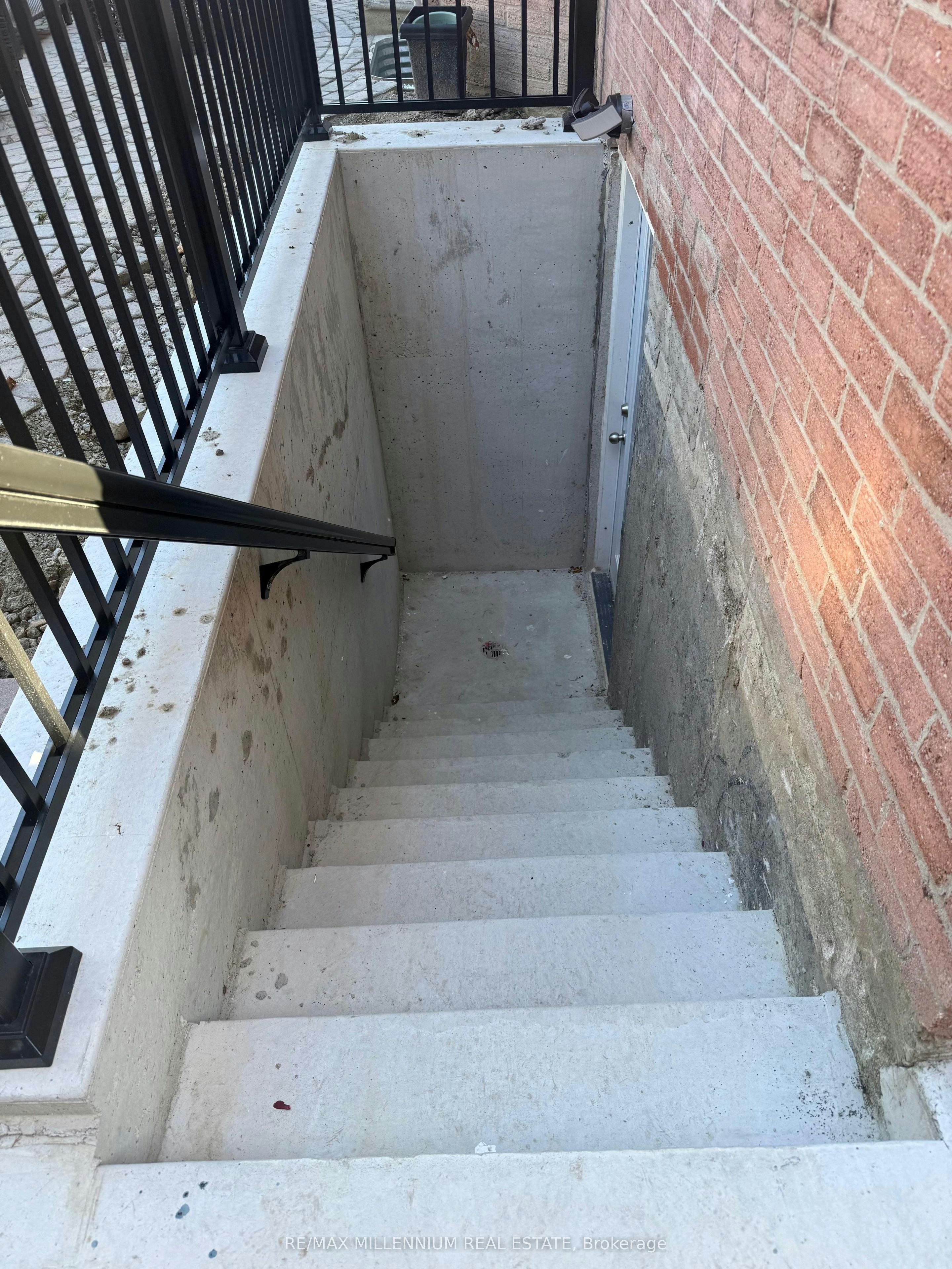 Bsmt-1527 Princelea Place, Mississauga, ON, L5M 3N9 - 10