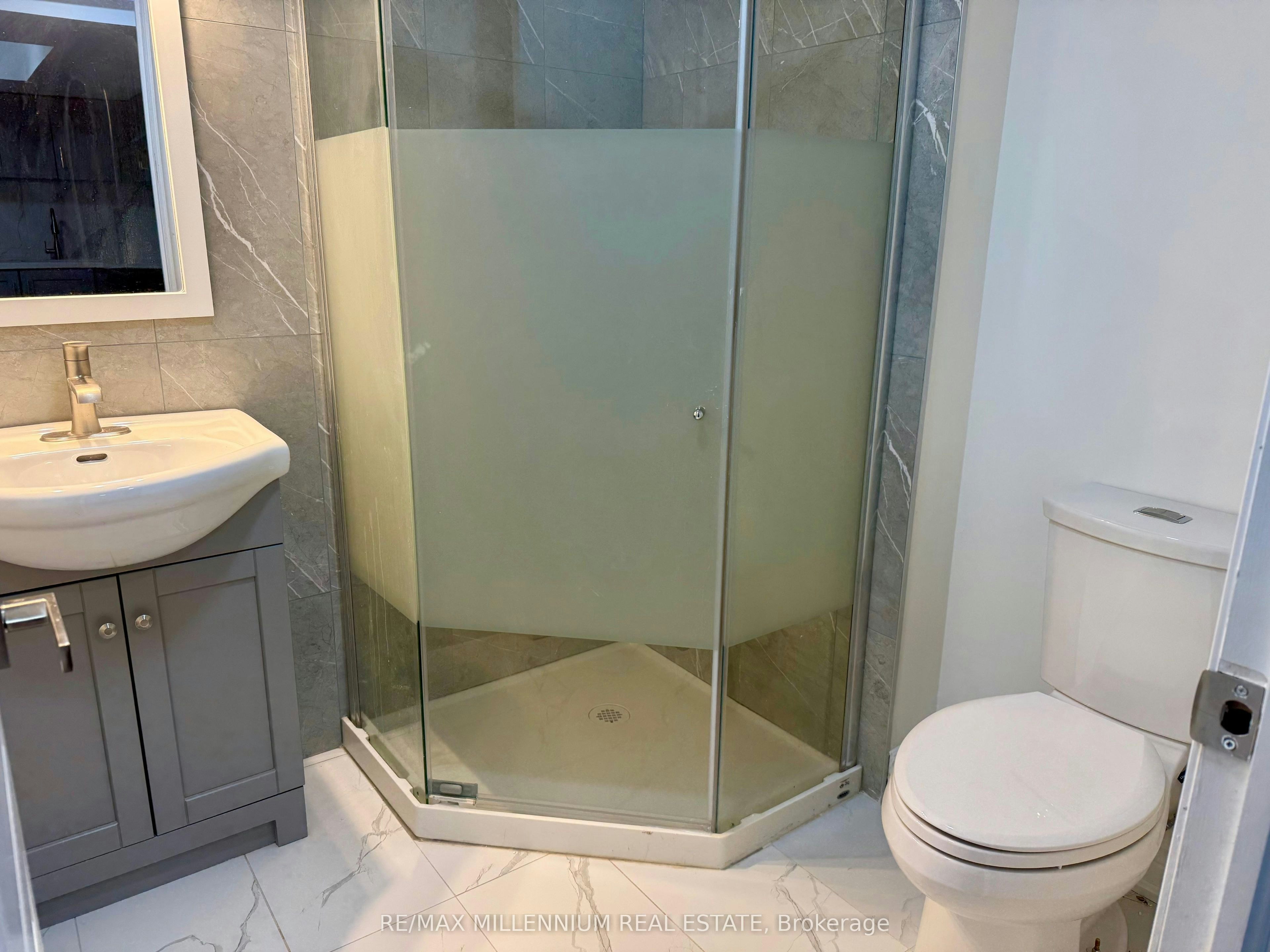 Bsmt-1527 Princelea Place, Mississauga, ON, L5M 3N9 - 8