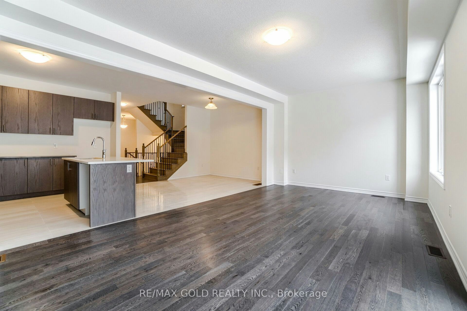 26 Del Grappa Street, Caledon, ON, L7C 4L1 - 15