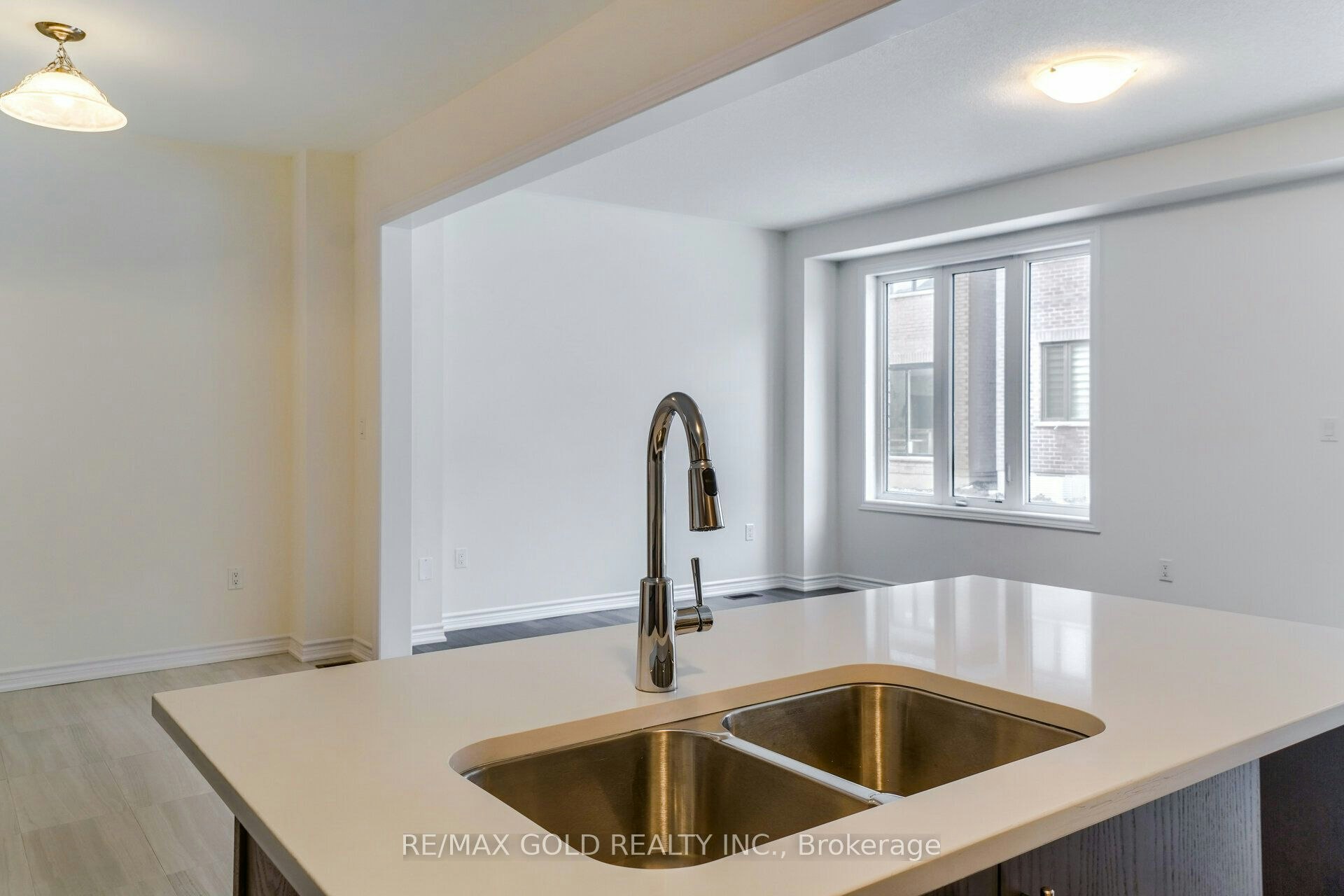 26 Del Grappa Street, Caledon, ON, L7C 4L1 - 13