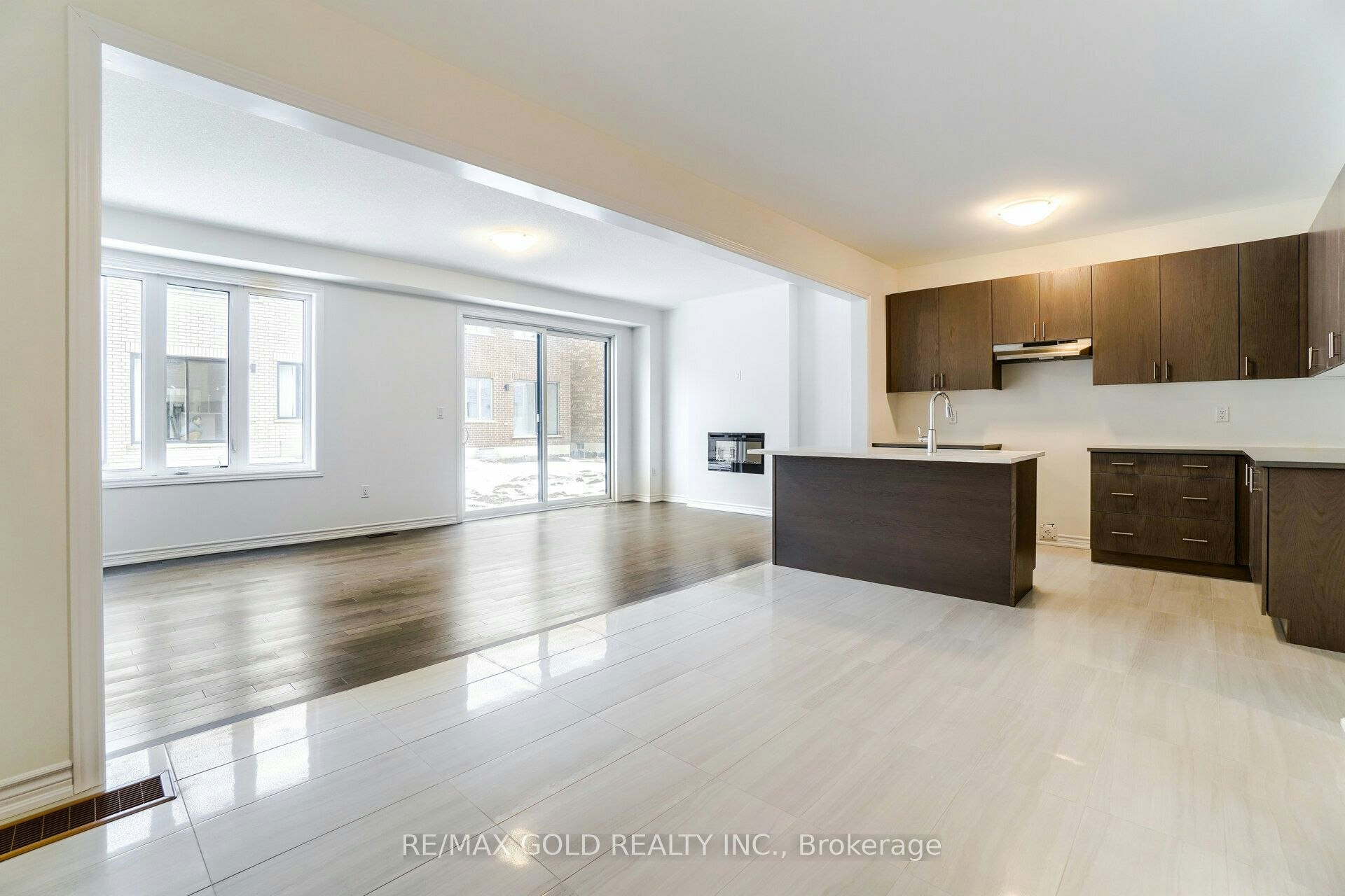 26 Del Grappa Street, Caledon, ON, L7C 4L1 - 9