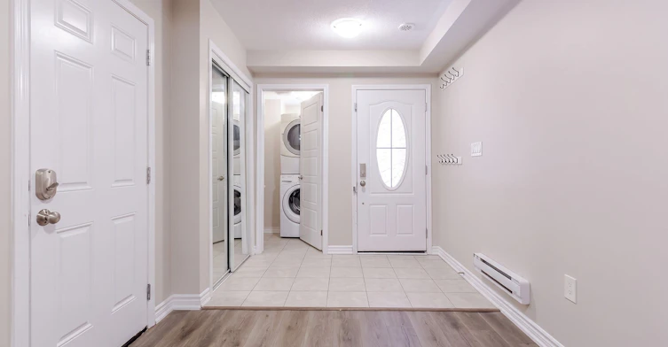 74 Frost Court, Milton, ON, L9T 7K6 - 2