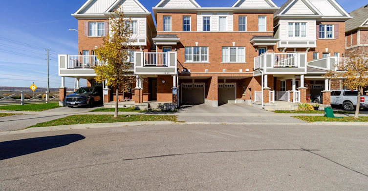 74 Frost Court, Milton, ON, L9T 7K6