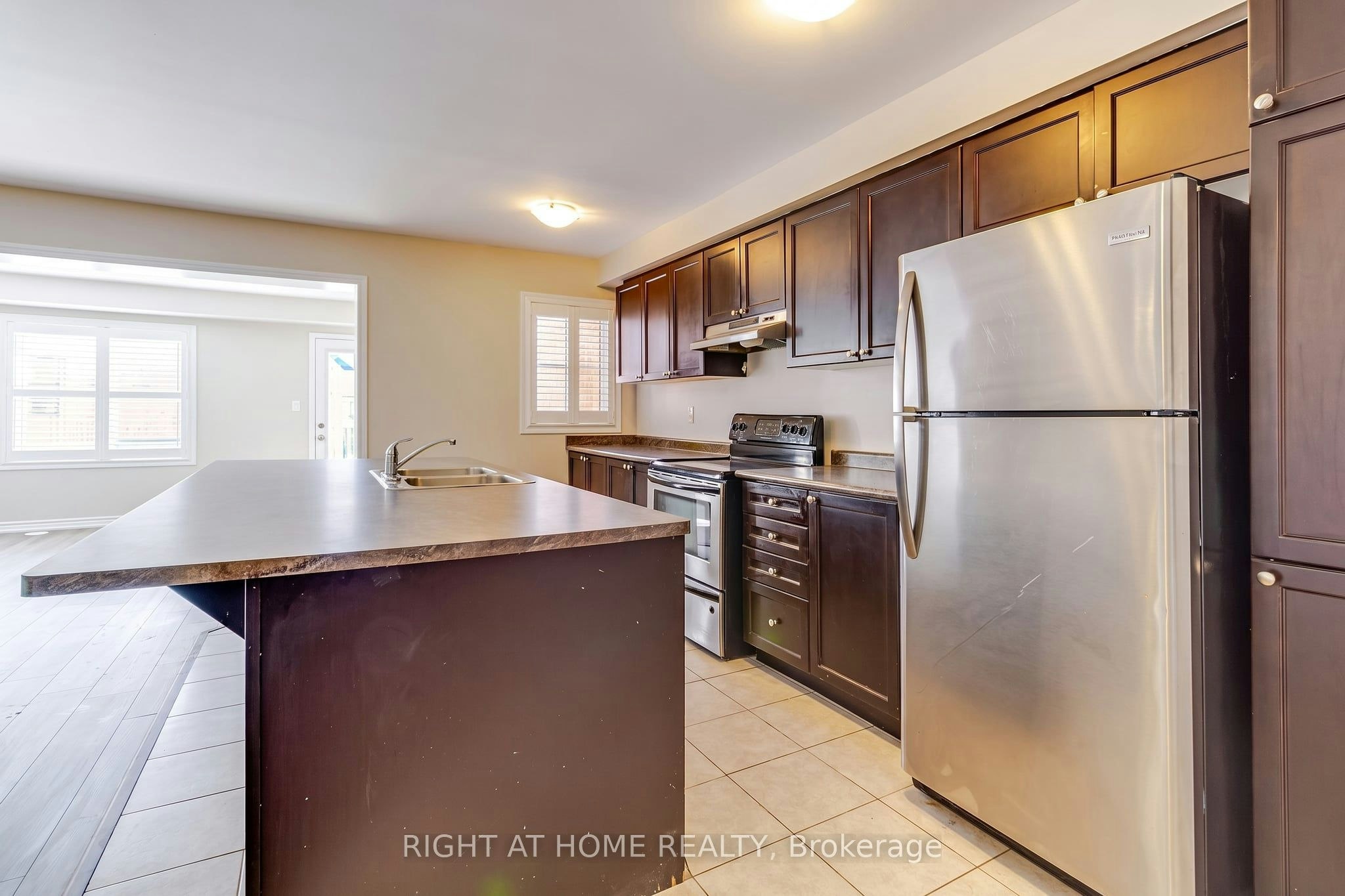 74 Frost Court, Milton, ON, L9T 7K6 - 10