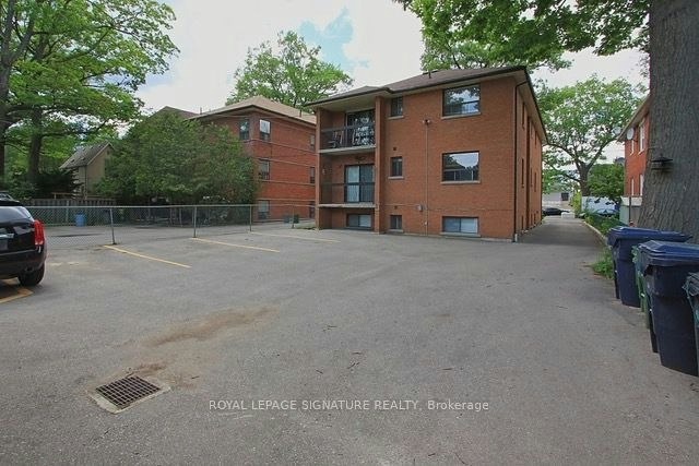 3-31 Marina Avenue, Toronto, ON, M8W 1K4 - 3