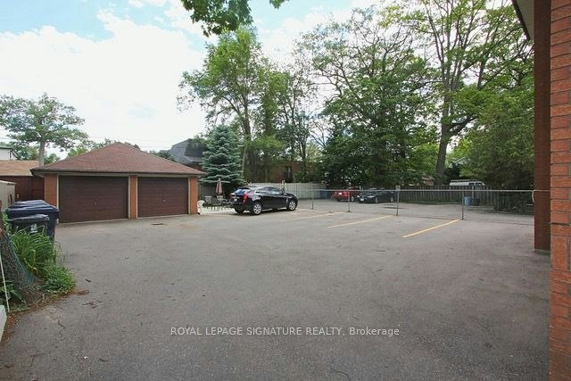3-31 Marina Avenue, Toronto, ON, M8W 1K4 - 2