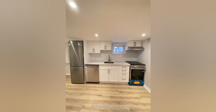 Lower-27 Snider Avenue, Toronto, ON, M6E 4R8 - 4