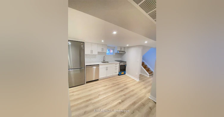 Lower-27 Snider Avenue, Toronto, ON, M6E 4R8 - 2