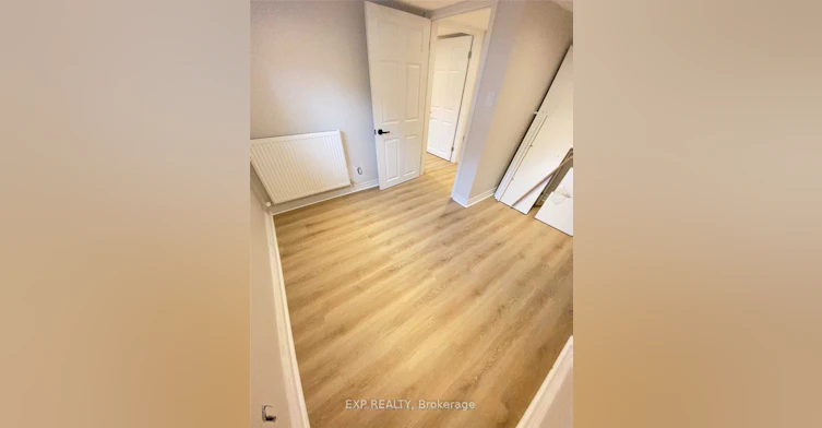 Lower-27 Snider Avenue, Toronto, ON, M6E 4R8 - 10