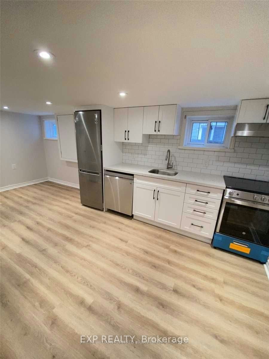 Lower-27 Snider Avenue, Toronto, ON, M6E 4R8 - 3