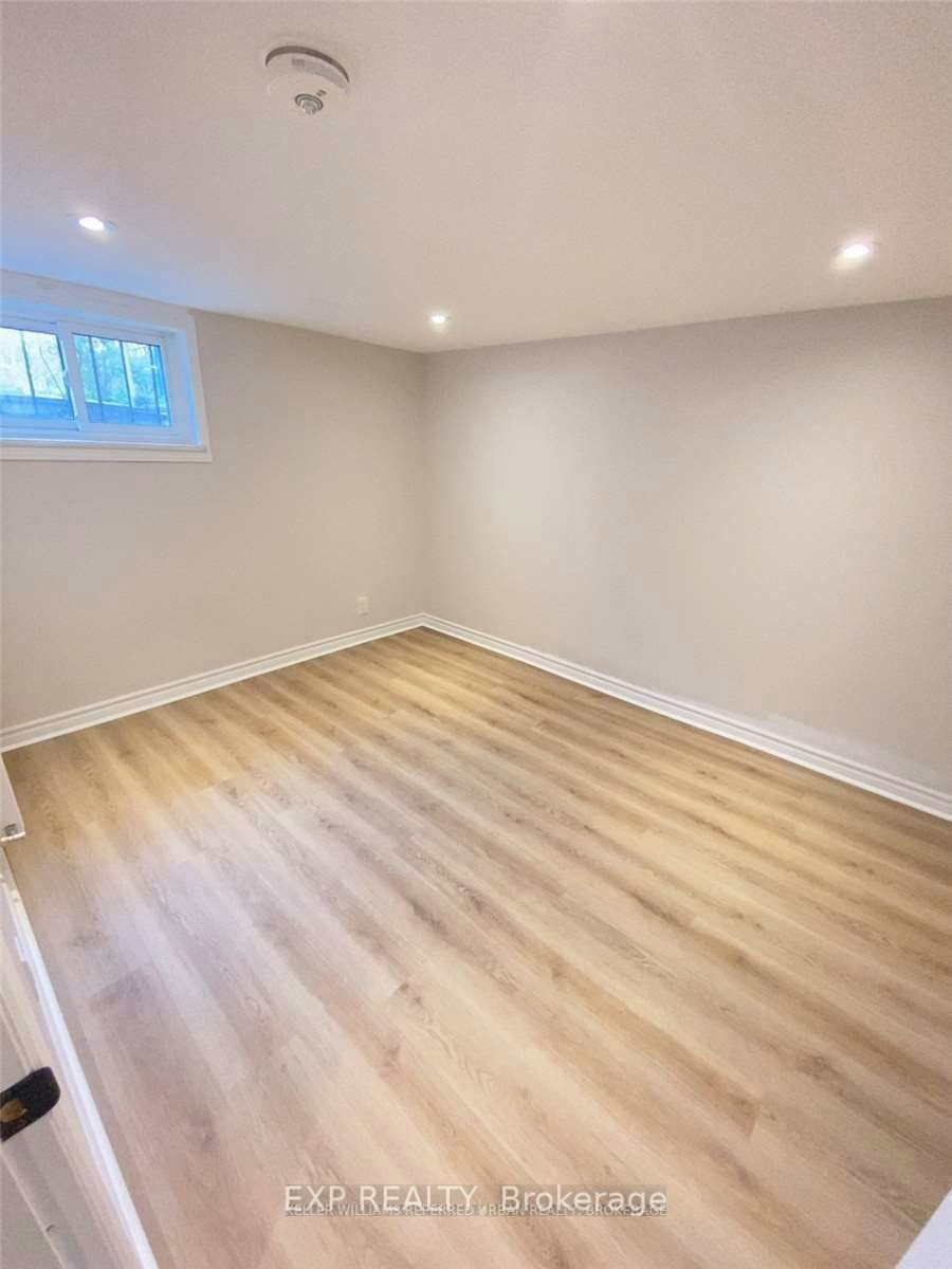 Lower-27 Snider Avenue, Toronto, ON, M6E 4R8 - 13