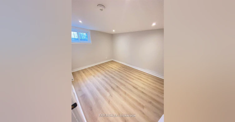 Lower-27 Snider Avenue, Toronto, ON, M6E 4R8 - 13