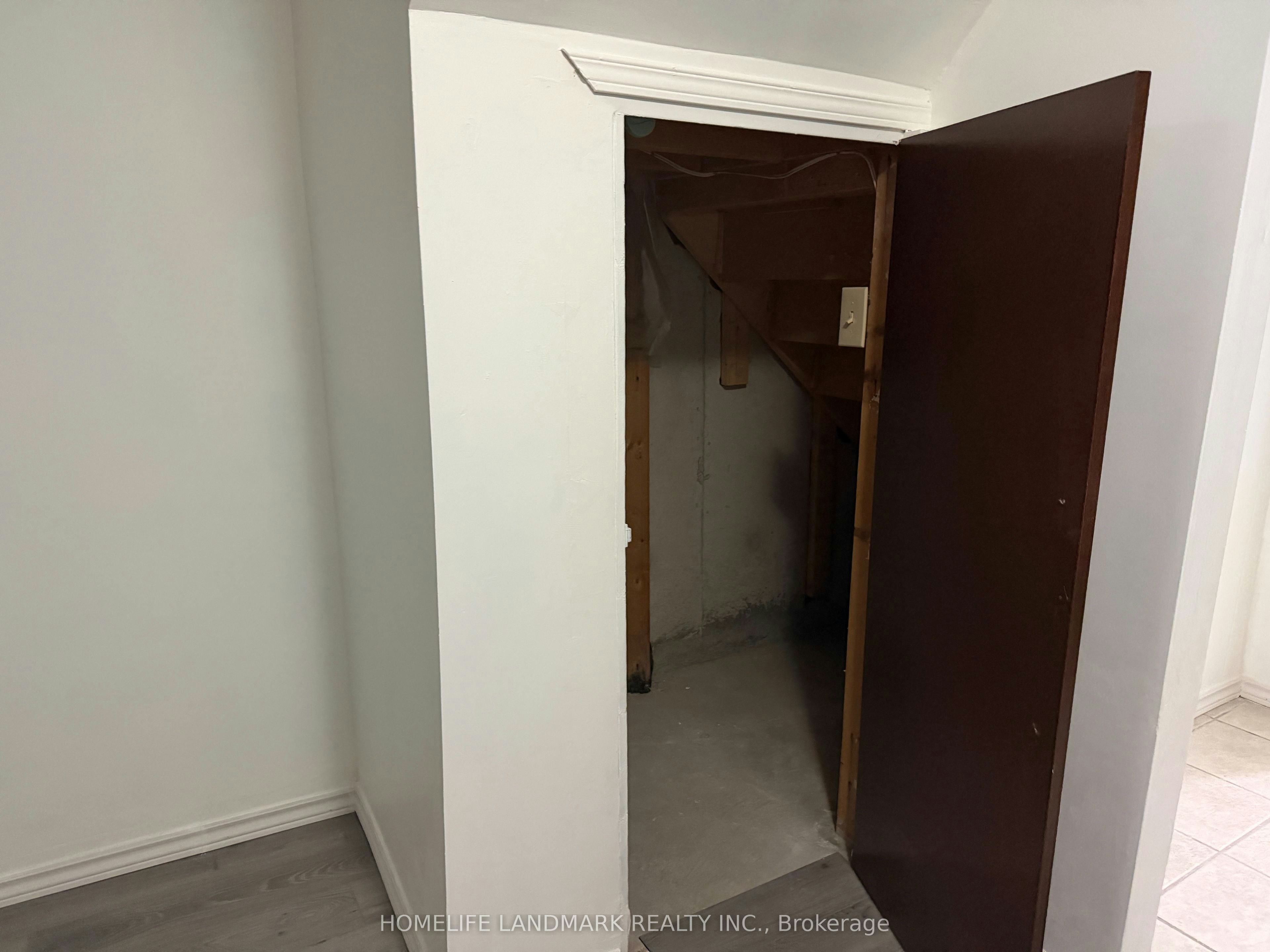 1226 Windbrook Grove, Mississauga, ON, L5V 2V1 - 21