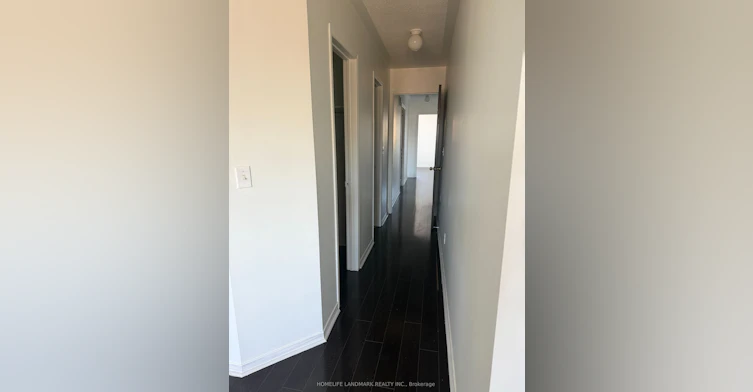 1226 Windbrook Grove, Mississauga, ON, L5V 2V1 - 2