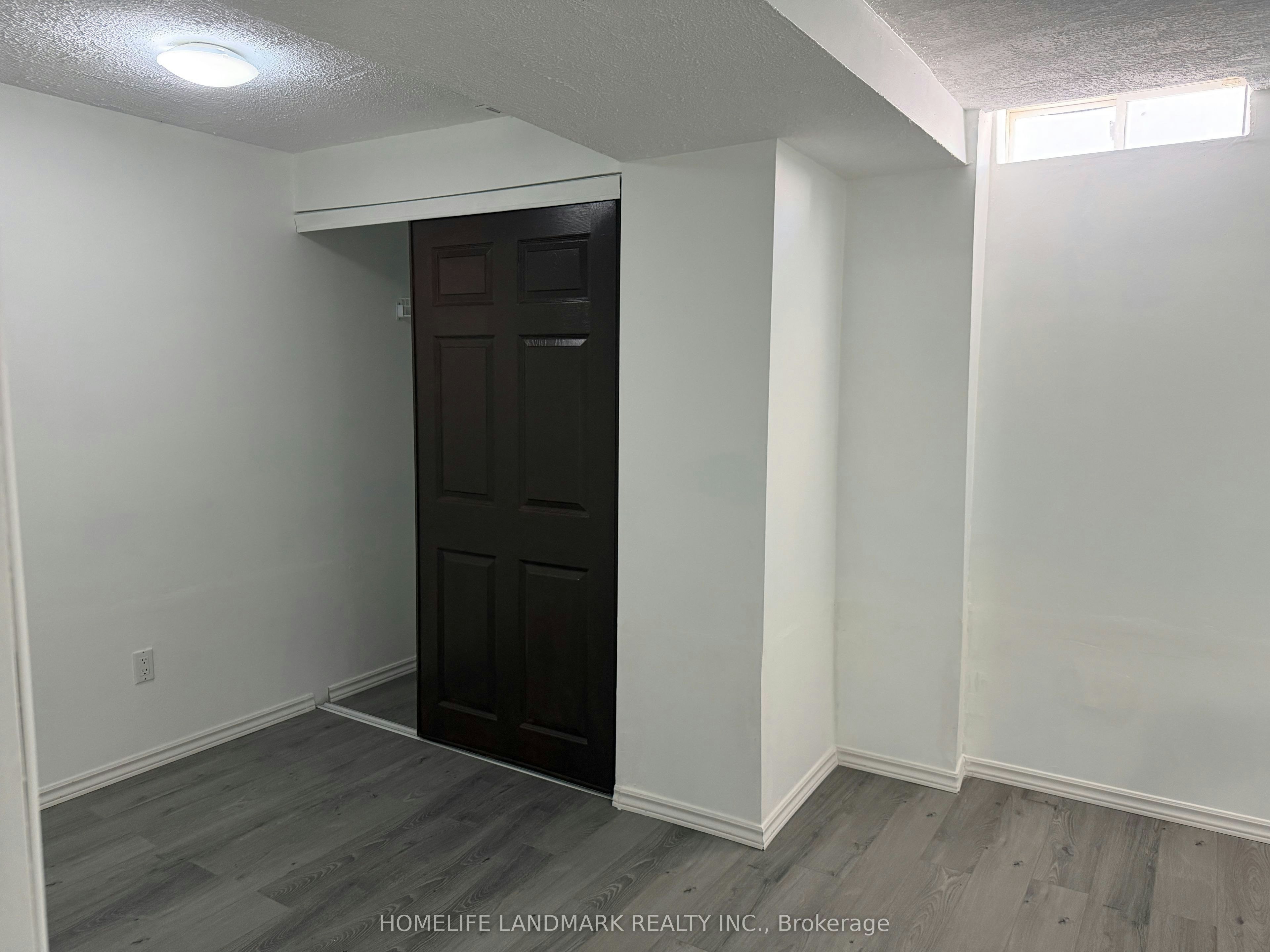 1226 Windbrook Grove, Mississauga, ON, L5V 2V1 - 25