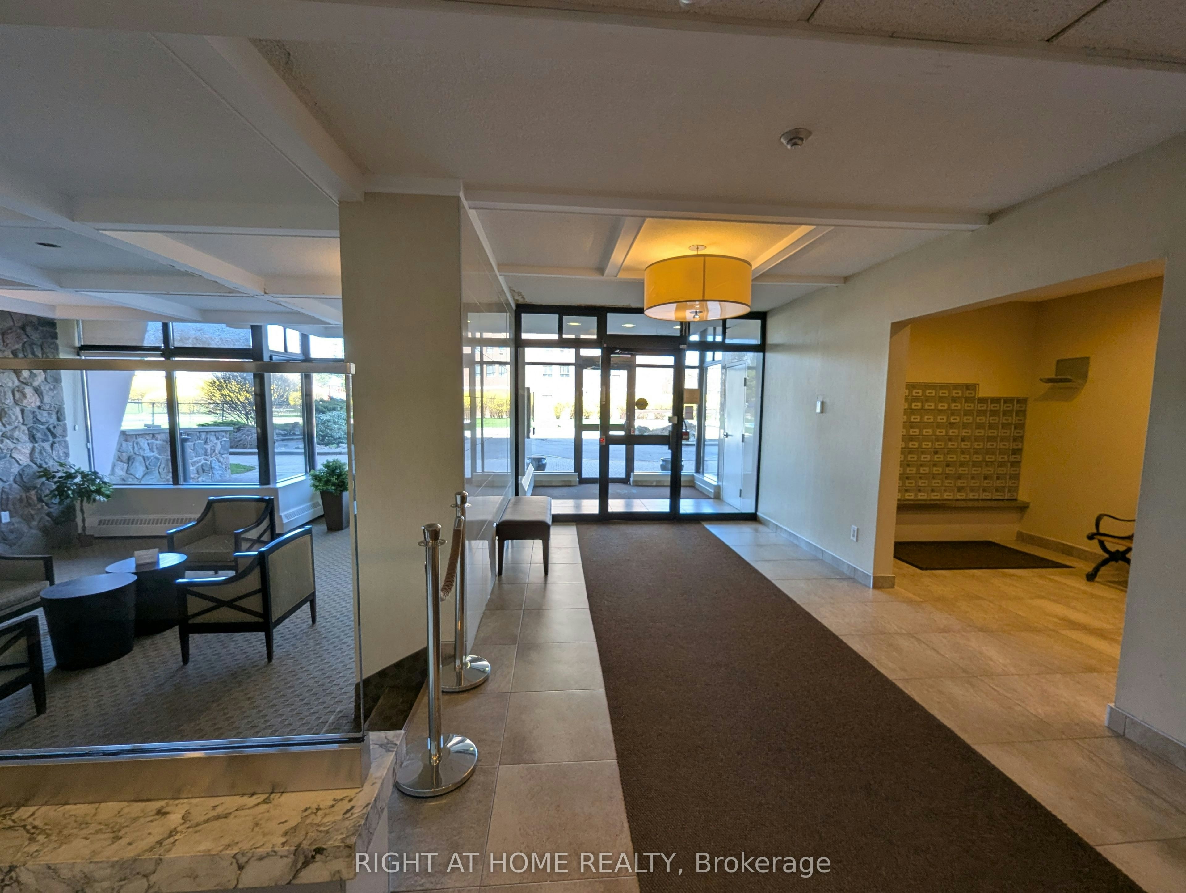 708-1615 Bloor Street N, Mississauga, ON, L4X 1S2 - 3