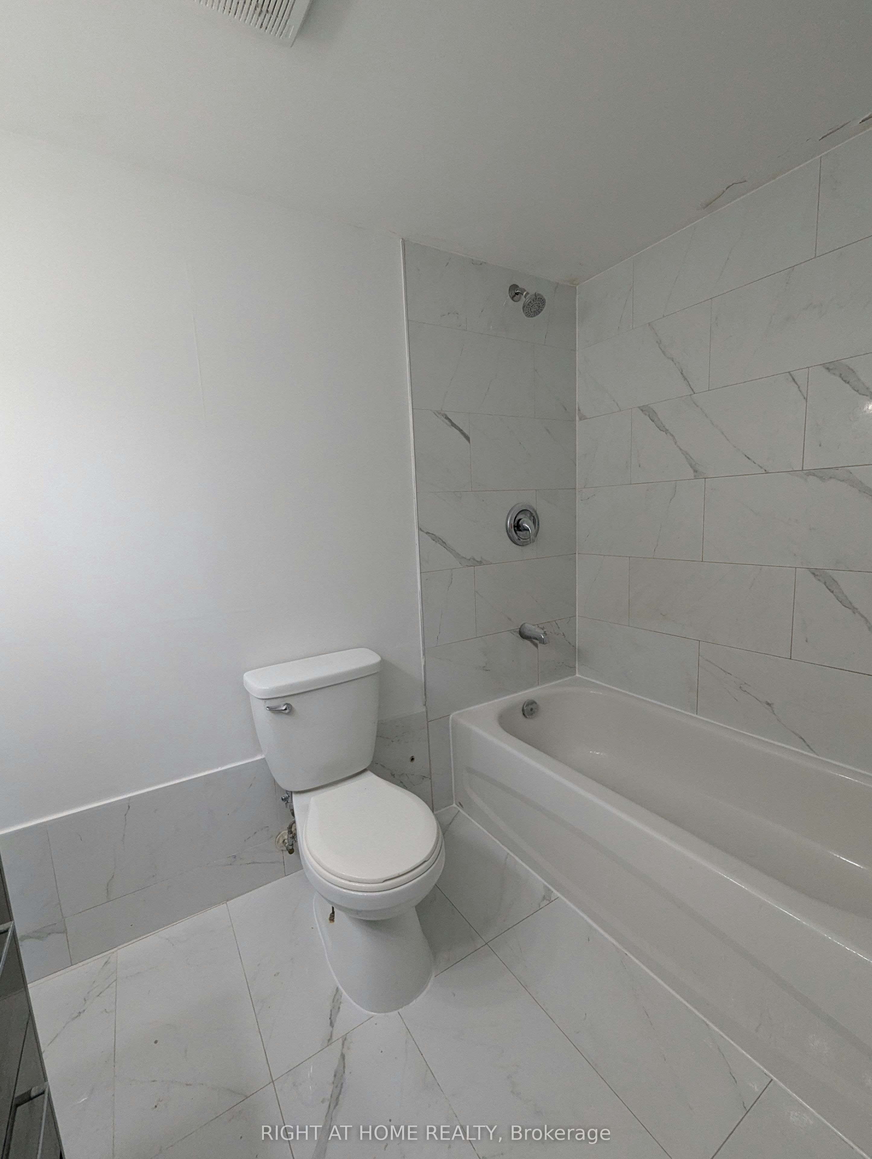 708-1615 Bloor Street N, Mississauga, ON, L4X 1S2 - 17