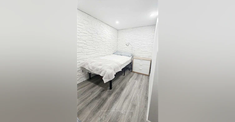 110-1040 The Queensway Avenue, Toronto, ON, M8Z 0A7 - 13
