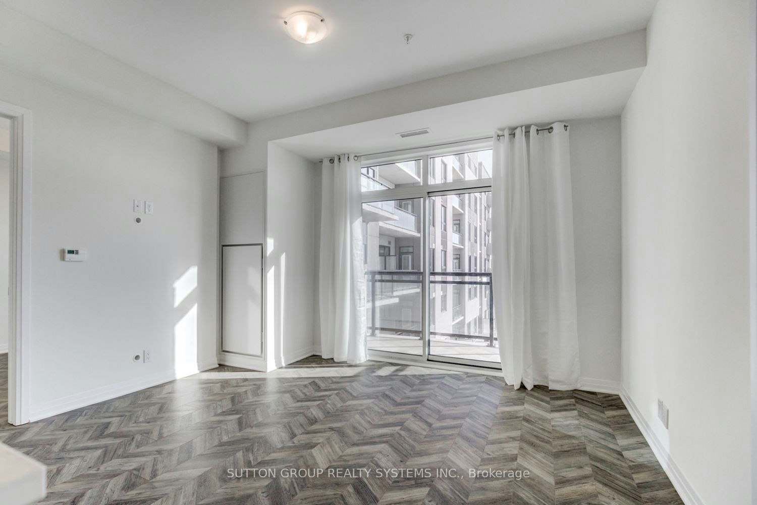 301-1105 Leger Way, Milton, ON, L9E 1K7 - 11
