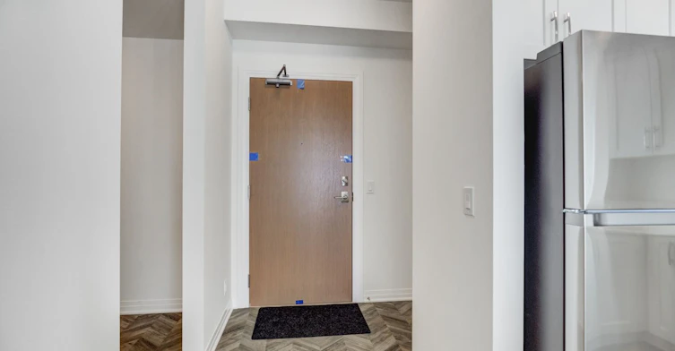 301-1105 Leger Way, Milton, ON, L9E 1K7 - 4