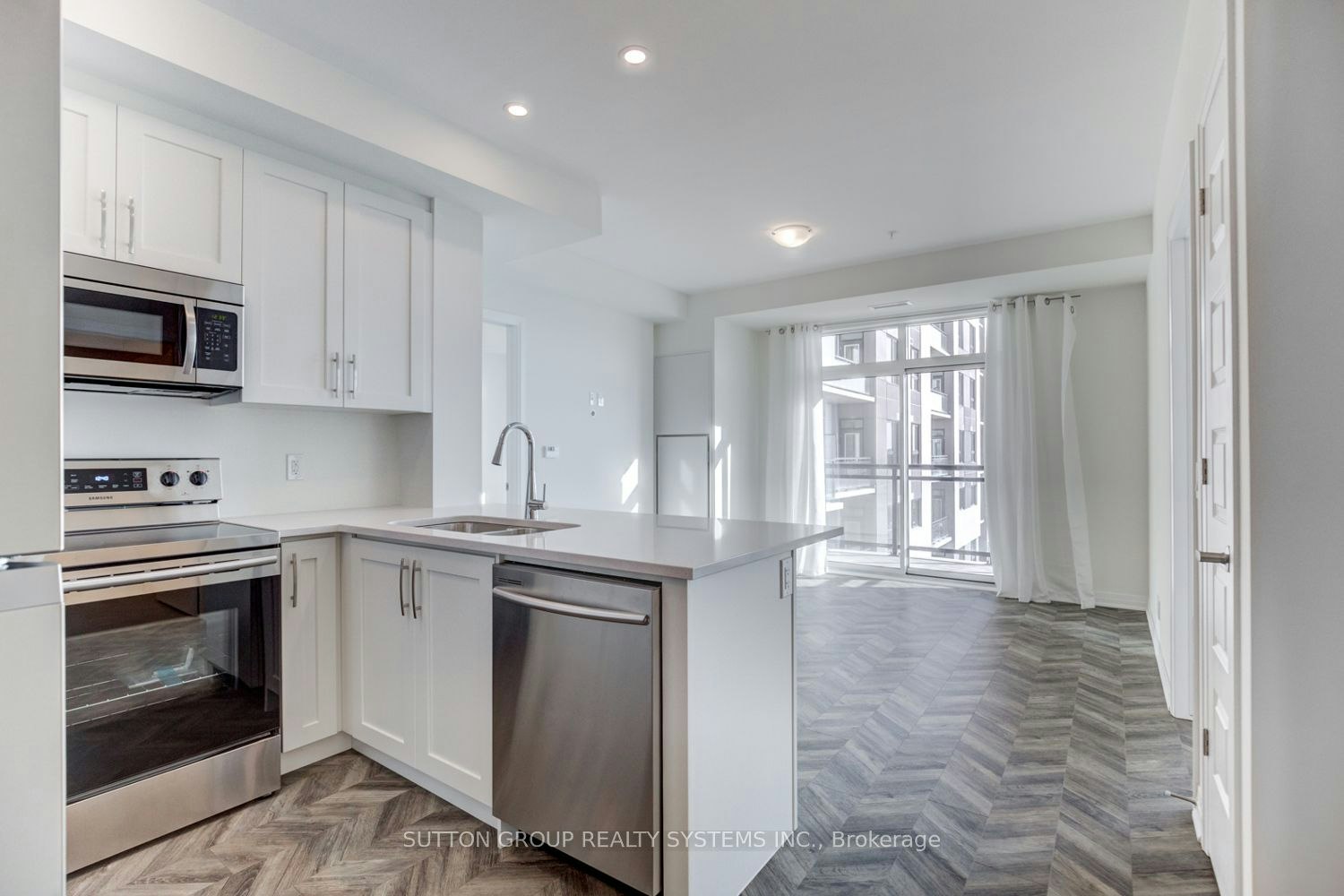 301-1105 Leger Way, Milton, ON, L9E 1K7 - 7