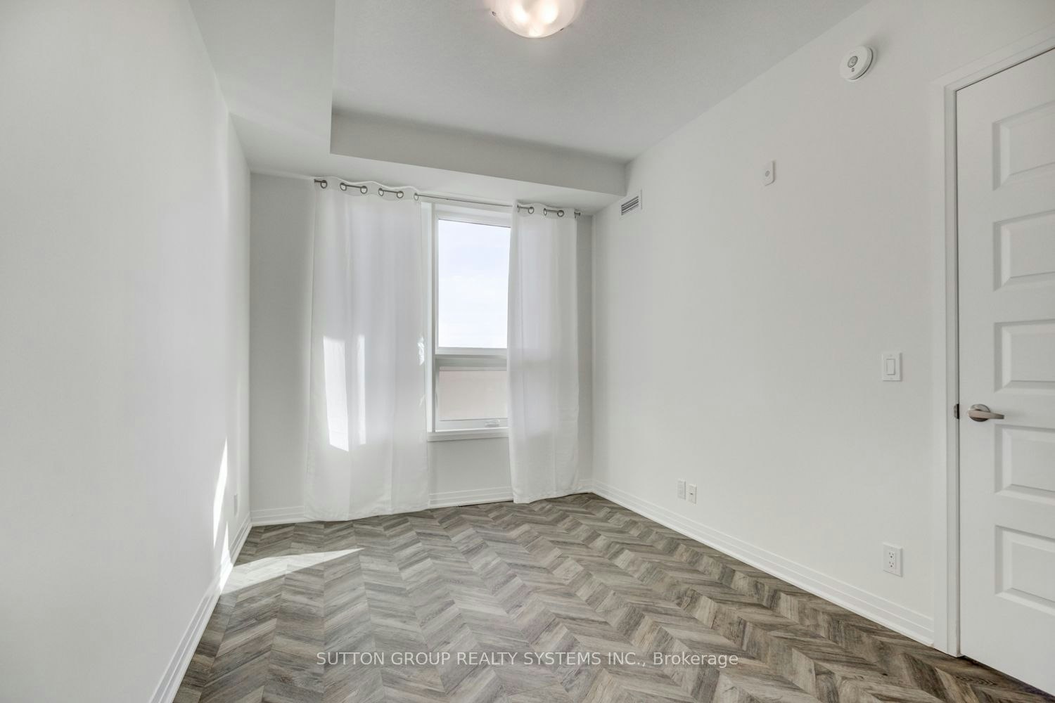 301-1105 Leger Way, Milton, ON, L9E 1K7 - 18