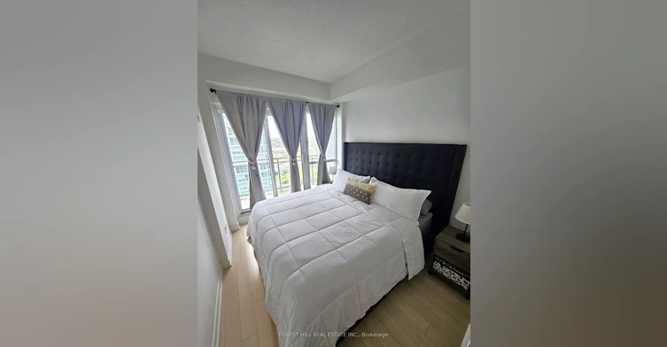 1334-165 Legion Road N, Toronto, ON, M8Y 0B3 - 7