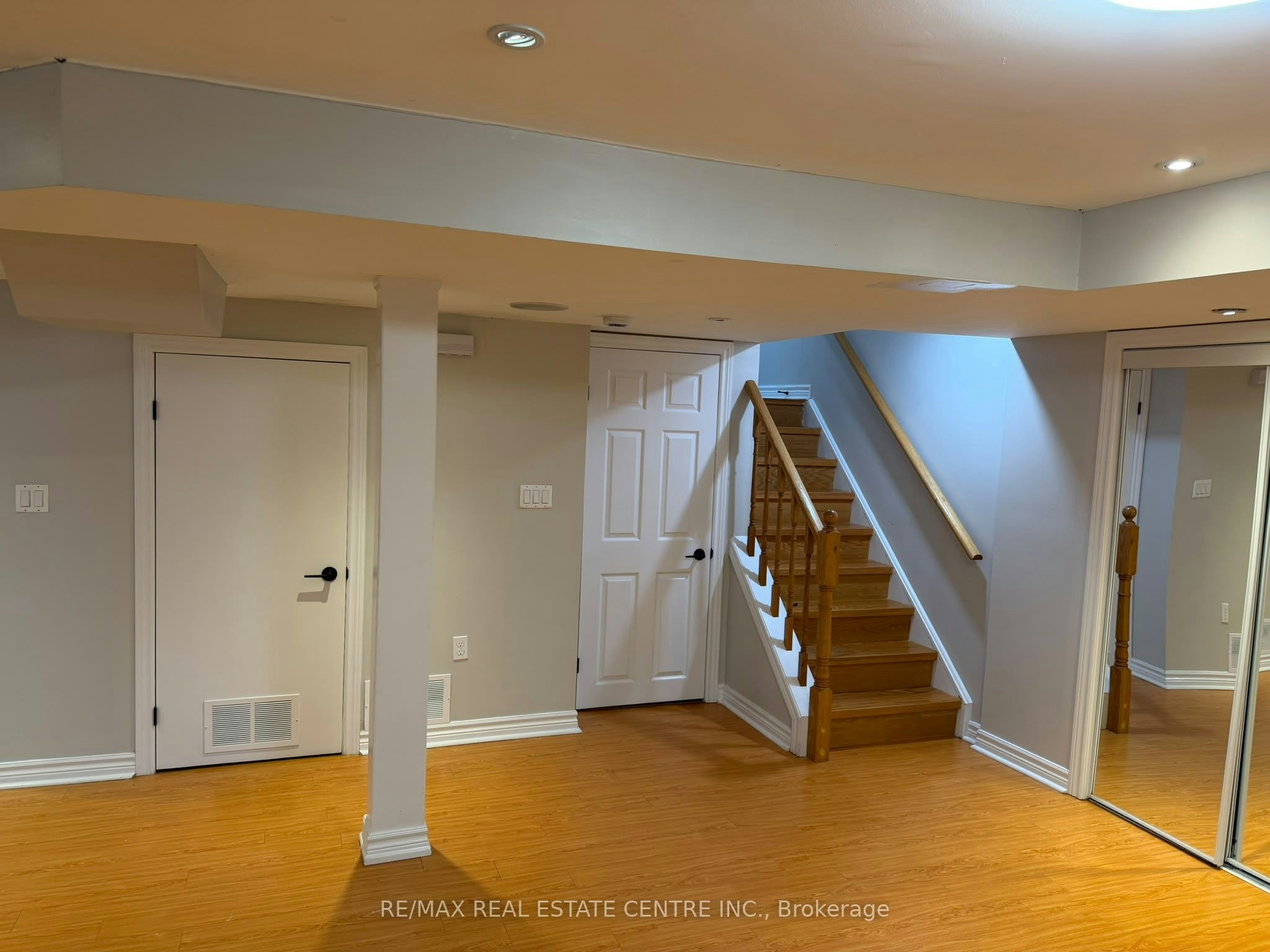 Basement-7448 Village Walk N/A, Mississauga, ON, L5W 2V7 - 15