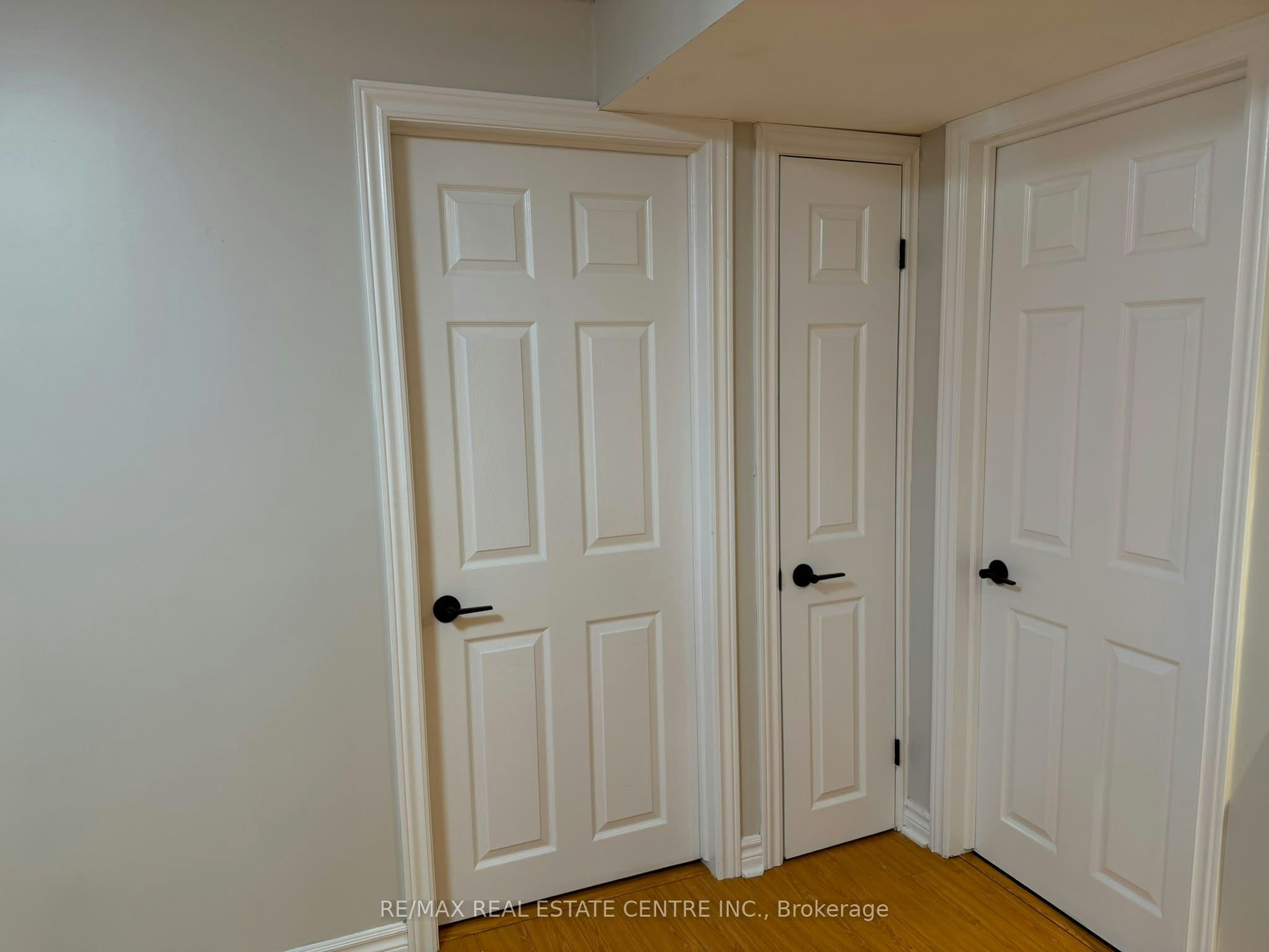 Basement-7448 Village Walk N/A, Mississauga, ON, L5W 2V7 - 12