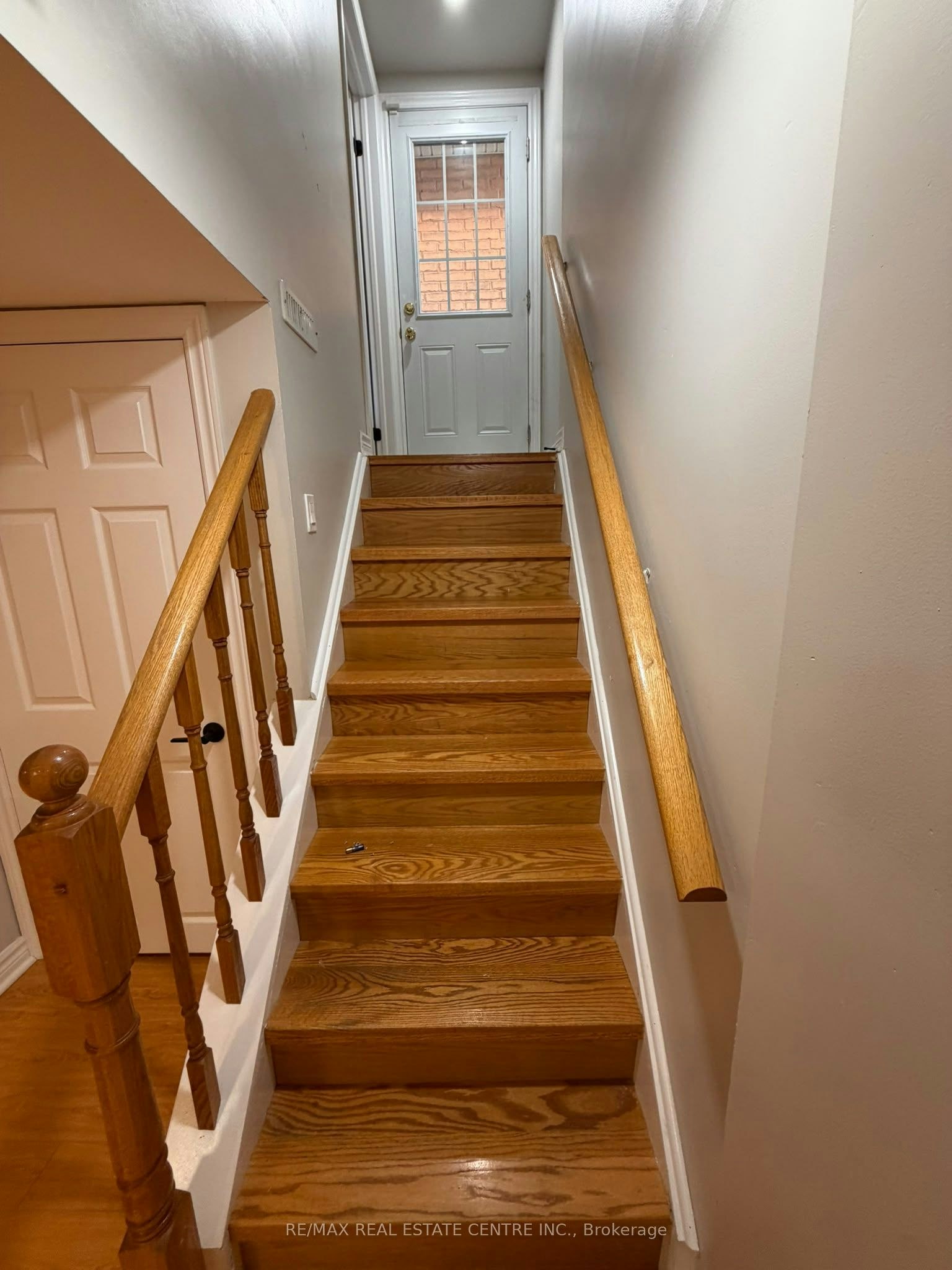 Basement-7448 Village Walk N/A, Mississauga, ON, L5W 2V7 - 8
