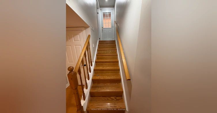 Basement-7448 Village Walk N/A, Mississauga, ON, L5W 2V7 - 8
