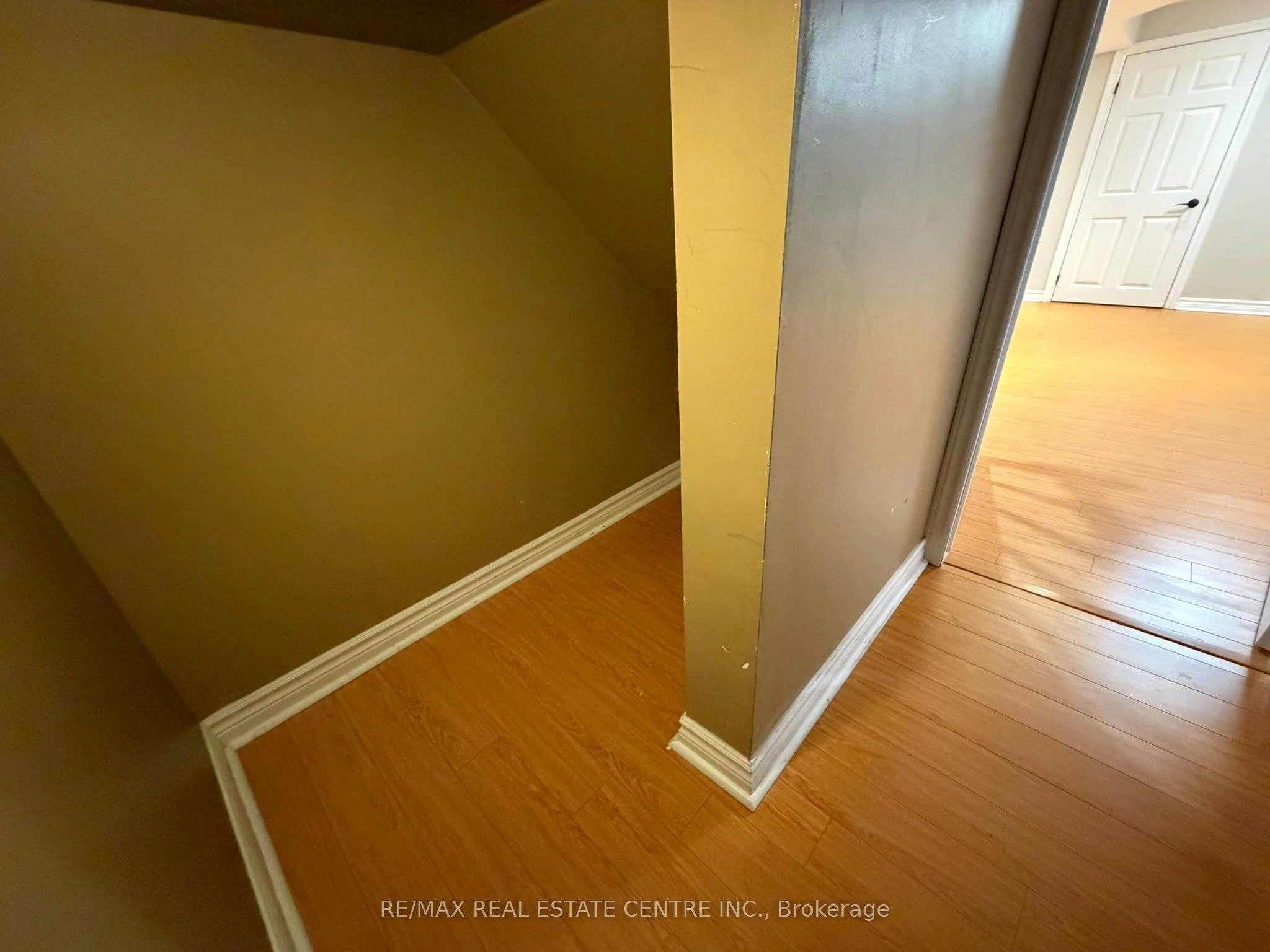Basement-7448 Village Walk N/A, Mississauga, ON, L5W 2V7 - 20