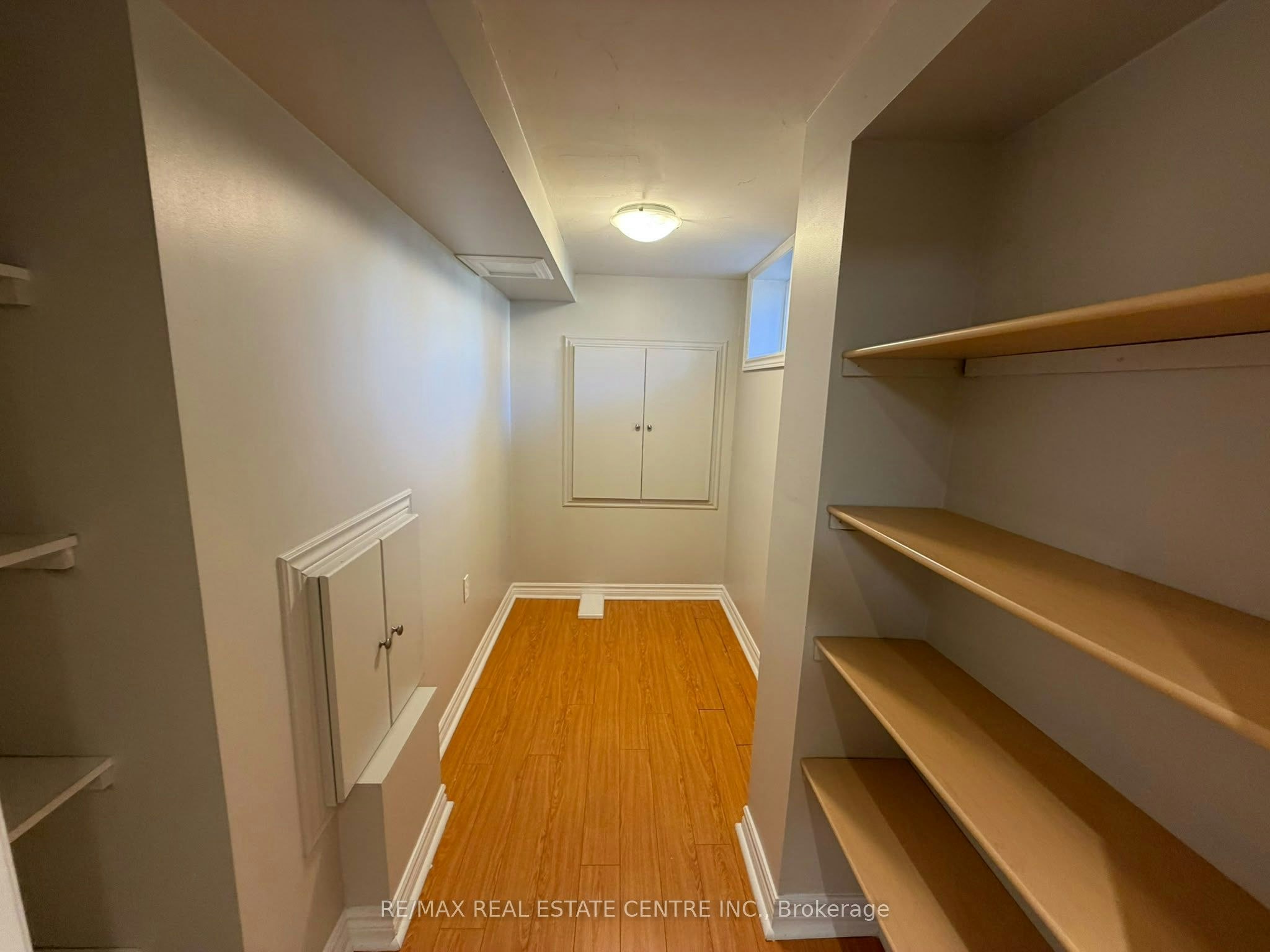 Basement-7448 Village Walk N/A, Mississauga, ON, L5W 2V7 - 19