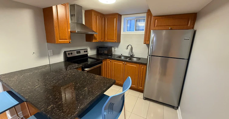 Basement-7448 Village Walk N/A, Mississauga, ON, L5W 2V7 - 23