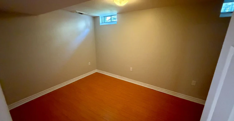 Basement-7448 Village Walk N/A, Mississauga, ON, L5W 2V7 - 13