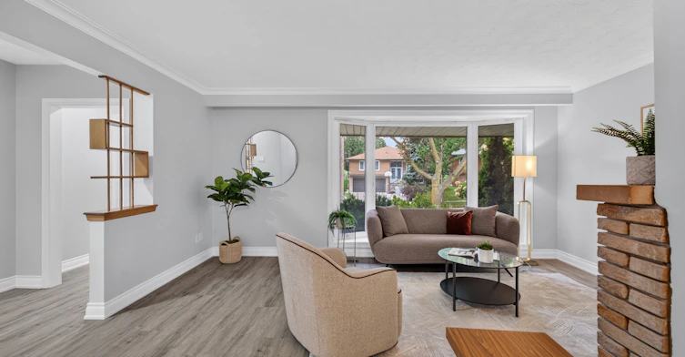 3 Minstrel Drive, Toronto, ON, M8Y 3G3 - 9