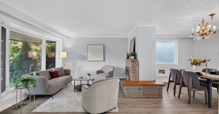 3 Minstrel Drive, Toronto, ON, M8Y 3G3 - 5