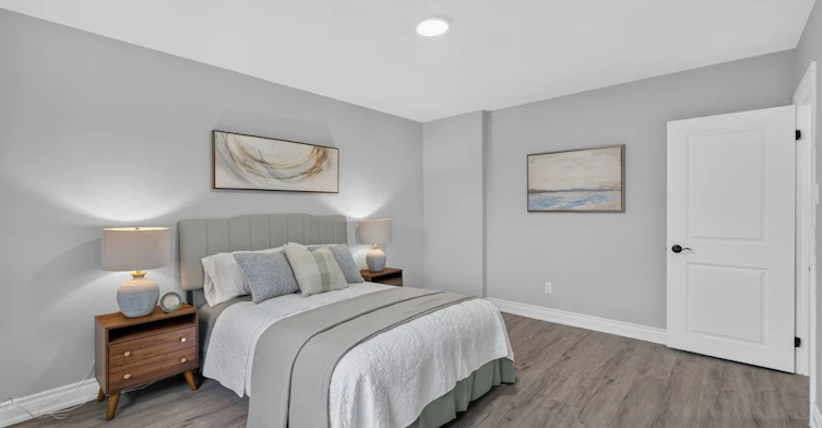 3 Minstrel Drive, Toronto, ON, M8Y 3G3 - 22