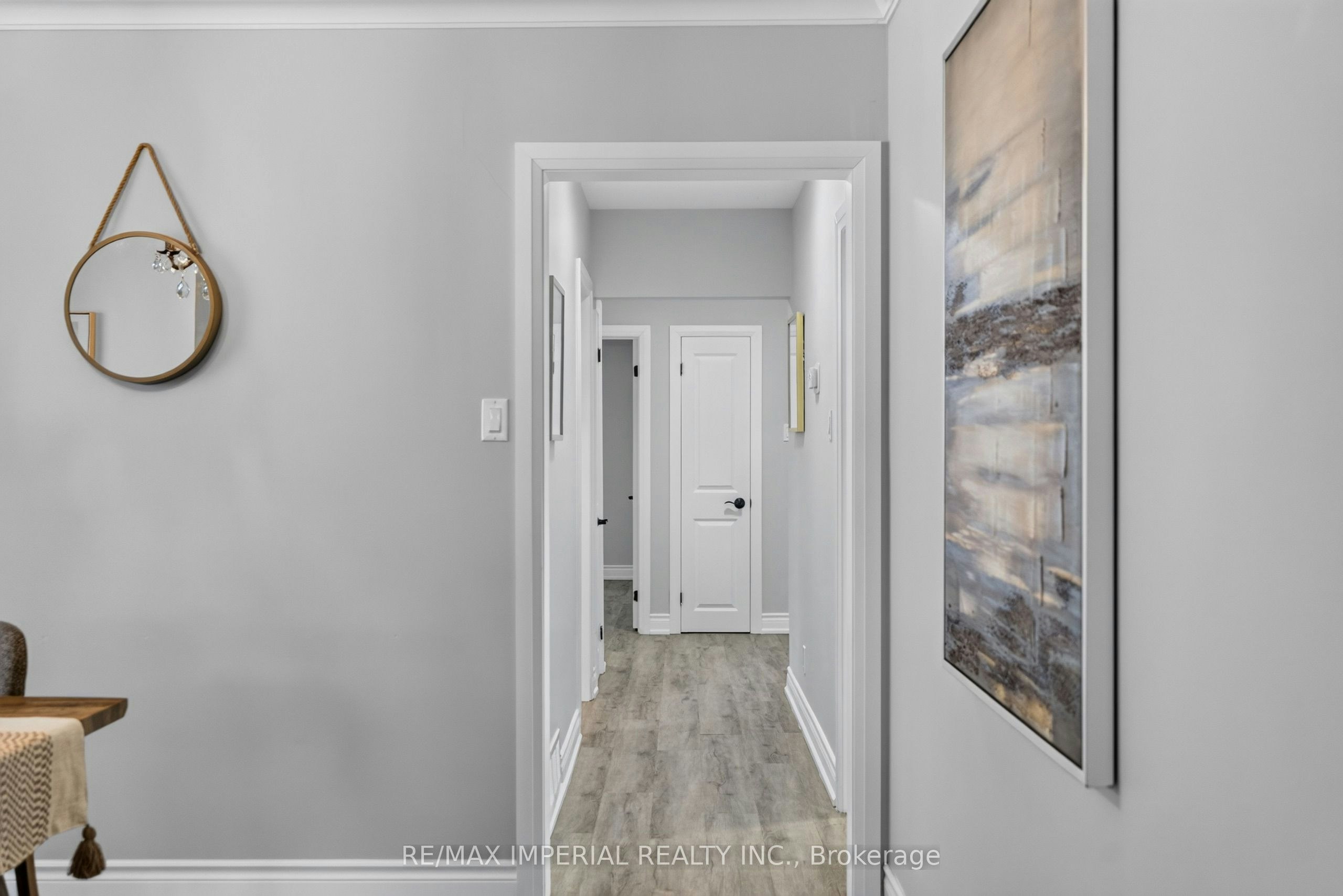 3 Minstrel Drive, Toronto, ON, M8Y 3G3 - 18