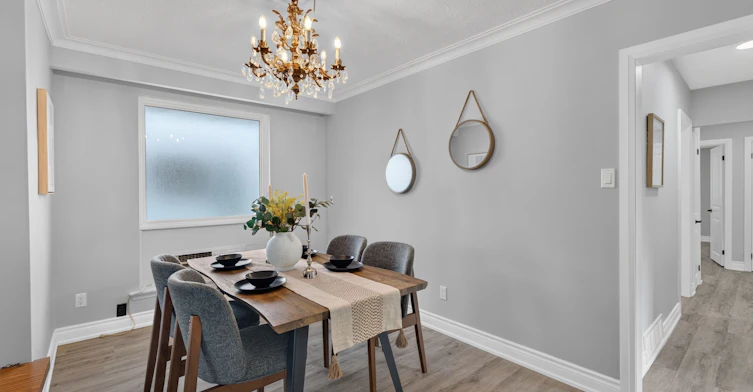 3 Minstrel Drive, Toronto, ON, M8Y 3G3 - 10
