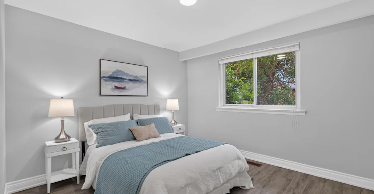 3 Minstrel Drive, Toronto, ON, M8Y 3G3 - 24